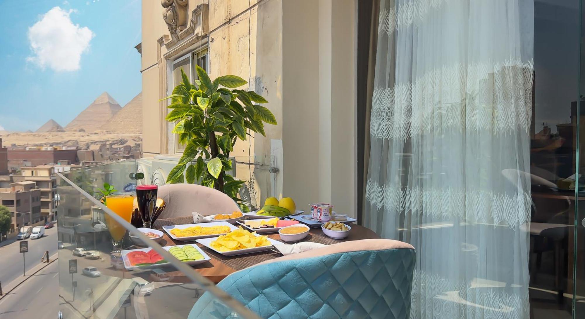 Imperial Pyramids Heights View Bed and Breakfast Nazlet el-Sîsi Exteriör bild