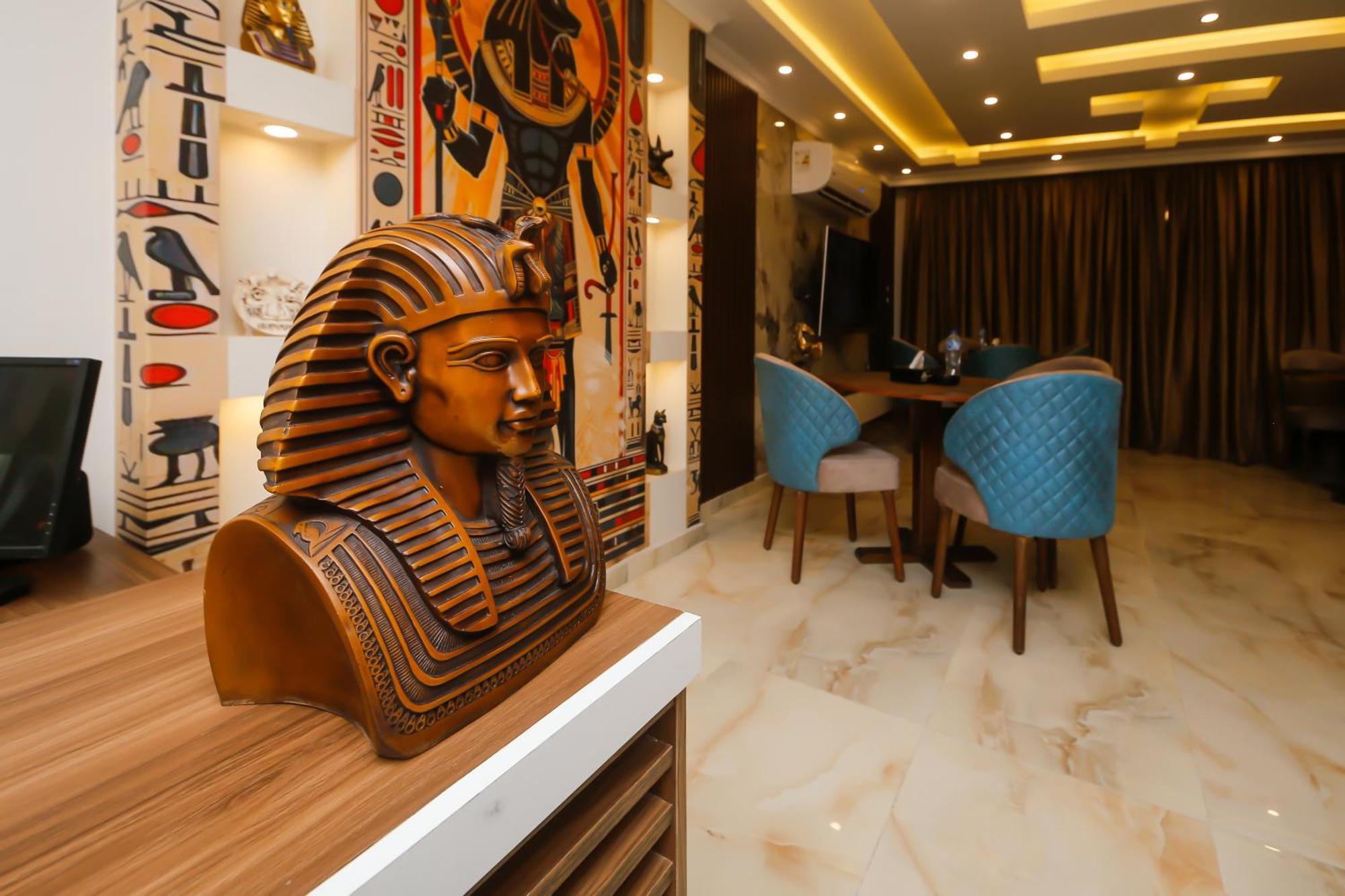 Imperial Pyramids Heights View Bed and Breakfast Nazlet el-Sîsi Exteriör bild