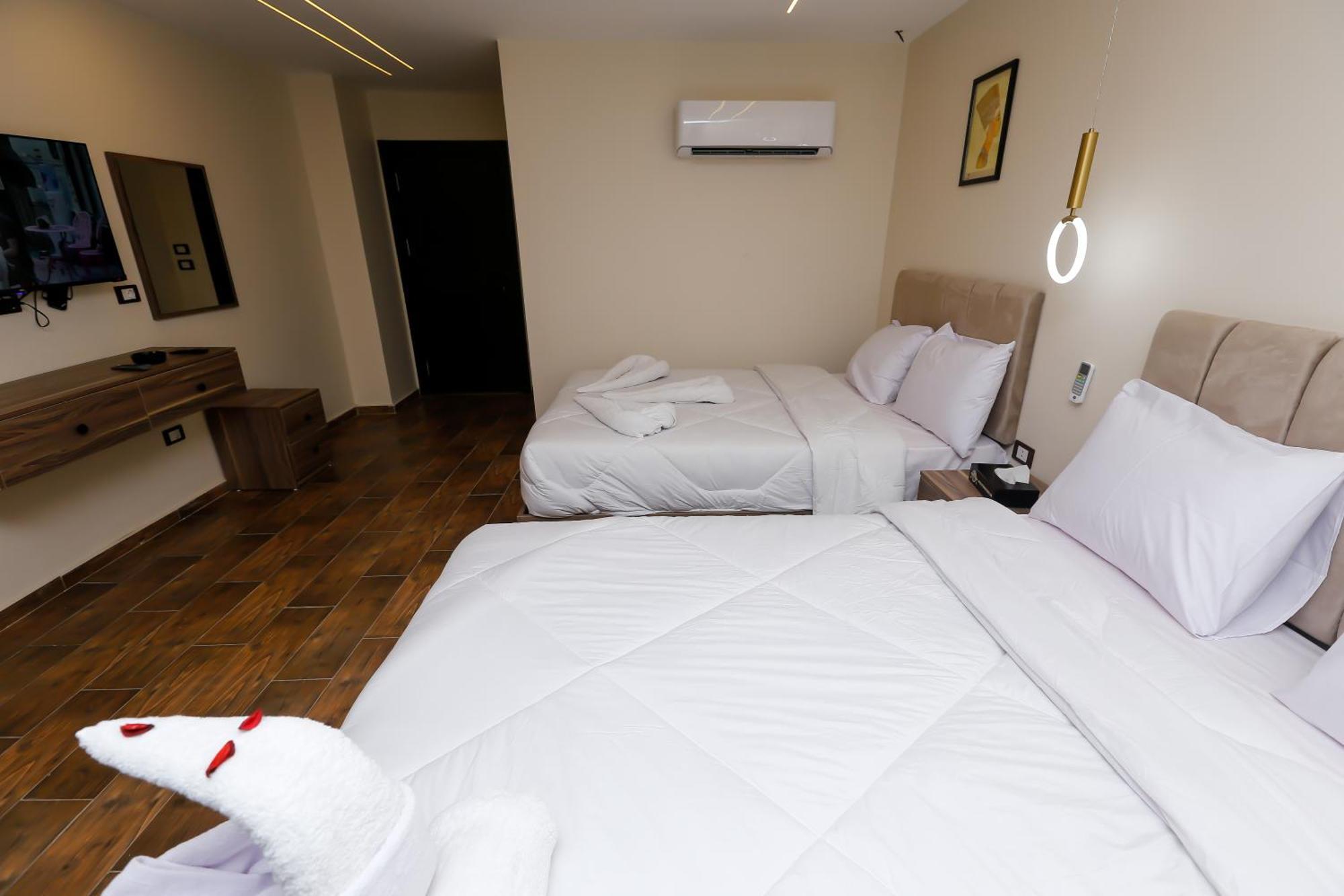Imperial Pyramids Heights View Bed and Breakfast Nazlet el-Sîsi Exteriör bild