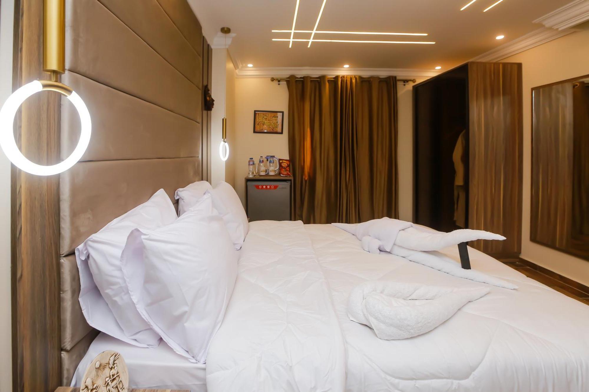 Imperial Pyramids Heights View Bed and Breakfast Nazlet el-Sîsi Exteriör bild